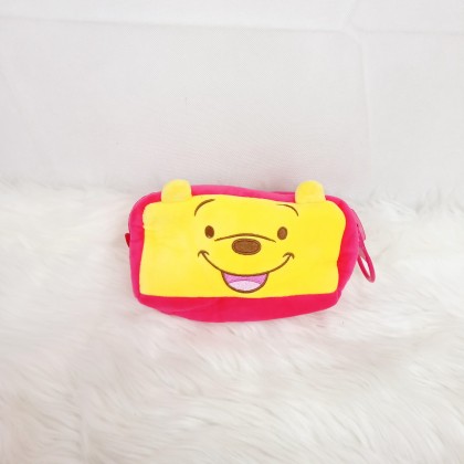 {M'SIA STOCK} Cartoon BIG ZIPPER Pencil Box SOFT TOYS/PLUSH TOYS/KIDS TOYS 7INCH 21CM 精美卡通大拉链铅笔盒娃娃玩具公仔 Patung Beruang {M'SIA STOCK} Cartoon BIG ZIPPER Pencil Box SOFT TOYS/PLUSH TOYS/KIDS TOYS 7INCH 21CM 精美卡通大拉链铅笔盒娃娃玩具公仔 Patung Beruang