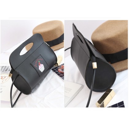 {M'SIA STOCK} Korean Women's Handbags/Sling Bag/Crossbody Bag 韩式女款手提包 Beg Tangan {M'SIA STOCK} Korean Women's Handbags/Sling Bag/Crossbody Bag 韩式女款手提包 Beg Tangan