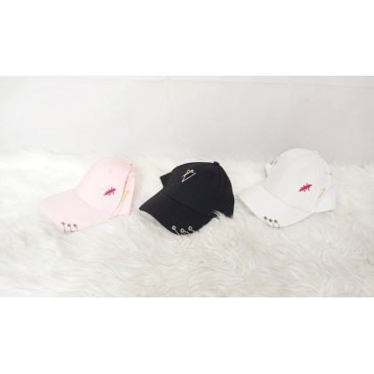 {READY STOCK} Baseball Cap Korean Fashion Hat 百搭原宿风铁环鸭舌帽/棒球帽 Topi