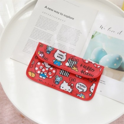 {M'SIA STOCK} Cartoon Portable Mask Bag/Receipt Storage Bag 便携口罩包/收据卡通翻盖防尘口罩收纳包 Beg Simpanan {M'SIA STOCK} Cartoon Portable Mask Bag/Receipt Storage Bag 便携口罩包/收据卡通翻盖防尘口罩收纳包 Beg Simpanan