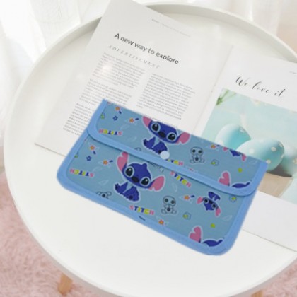 {M'SIA STOCK} Cartoon Portable Mask Bag/Receipt Storage Bag 便携口罩包/收据卡通翻盖防尘口罩收纳包 Beg Simpanan {M'SIA STOCK} Cartoon Portable Mask Bag/Receipt Storage Bag 便携口罩包/收据卡通翻盖防尘口罩收纳包 Beg Simpanan