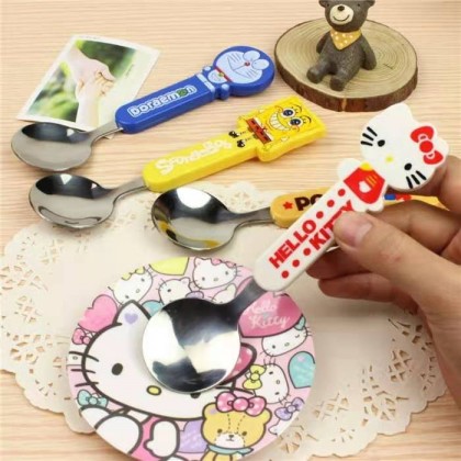 {READY STOCK} Cartoon Spoon Hello Kitty/Doraemon/Winnie The Pooh Spoon 卡通朔料柄儿童防烫不锈钢汤匙 Alat Makanan {READY STOCK} Cartoon Spoon Hello Kitty/Doraemon/Winnie The Pooh Spoon 卡通朔料柄儿童防烫不锈钢汤匙 Alat Makanan
