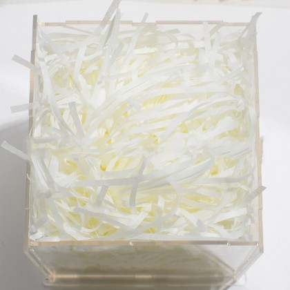 {READY STOCK} 100 Gram Gift Pack Colourful Shredded Paper/Lafite Paper 拉菲草礼物填充物 Cebisan Kertas Hiasan Hantaran