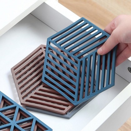 {M'SIA STOCK} Silicone Heat Insulation Pad Nordic Style Anti-heat Hot Pot Table Mat Coaster Pad Cup Mat Coffee Pad 隔热垫防滑 {M'SIA STOCK} Silicone Heat Insulation Pad Nordic Style Anti-heat Hot Pot Table Mat Coaster Pad Cup Mat Coffee Pad 隔热垫防滑