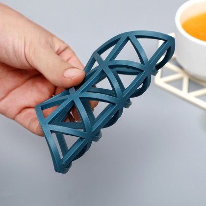 {M'SIA STOCK} Silicone Heat Insulation Pad Nordic Style Anti-heat Hot Pot Table Mat Coaster Pad Cup Mat Coffee Pad 隔热垫防滑 {M'SIA STOCK} Silicone Heat Insulation Pad Nordic Style Anti-heat Hot Pot Table Mat Coaster Pad Cup Mat Coffee Pad 隔热垫防滑