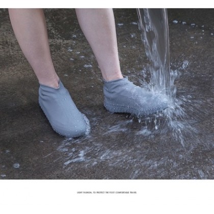 S size Waterproof Shoes Cover Environmental Protection Reusable Anti-Slip S尺码硅胶鞋套防水加厚防滑 Penutup Kasut Kalis Air S size Waterproof Shoes Cover Environmental Protection Reusable Anti-Slip S尺码硅胶鞋套防水加厚防滑 Penutup Kasut Kalis Air