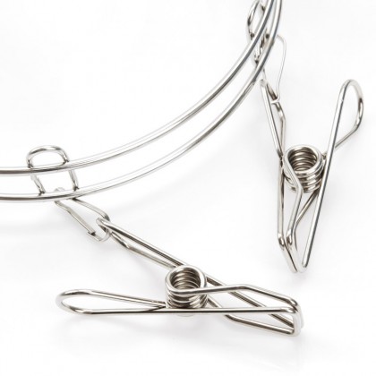 {M'SIA STOCK} Stainless Steel Clothes Drying Hanger Clothesline Hanging 20 Clips Socks Rack 不锈钢圆形线夹袜架晾衣架 {M'SIA STOCK} Stainless Steel Clothes Drying Hanger Clothesline Hanging 20 Clips Socks Rack 不锈钢圆形线夹袜架晾衣架