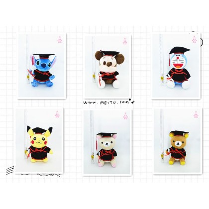 Doraemon/Stitch/Minnie/Rilakkuma/Pikachu Graduation SoftToys/PlushToys/KidsToys 25-35cm 叮当/史迪奇/米妮/轻松熊/皮卡丘毕业娃娃玩具公仔25厘米-35厘米 Doraemon/Stitch/Minnie/Rilakkuma/Pikachu Graduation SoftToys/PlushToys/KidsToys 25-35cm 叮当/史迪奇/米妮/轻松熊/皮卡丘毕业娃娃玩具公仔25厘米-35厘米